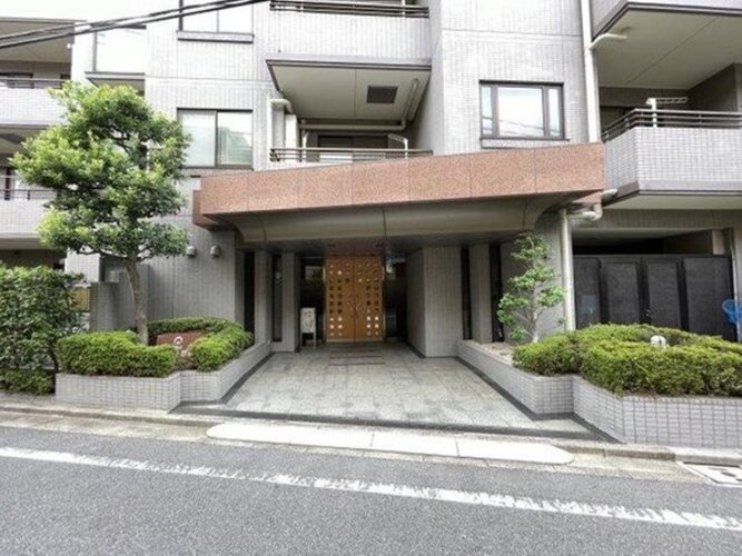 エントランス エントランス