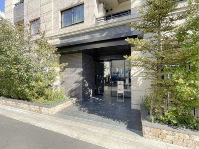 エントランス エントランス