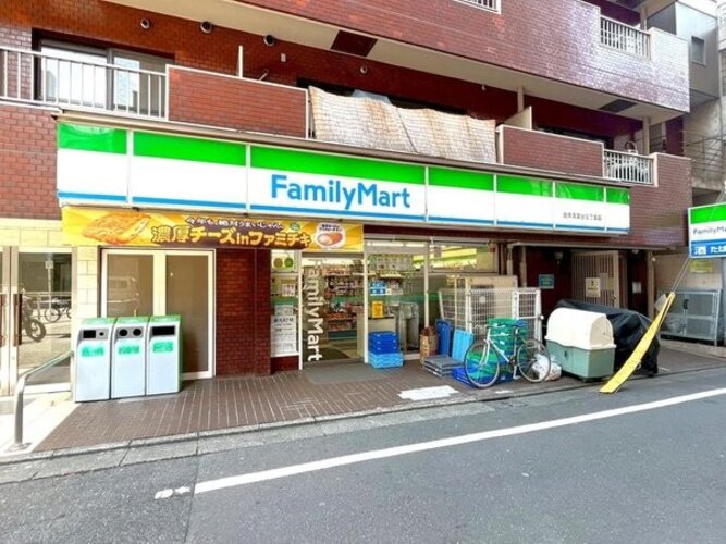コンビニ