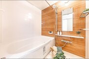 ホッと一息つける癒しの空間バスルーム。機能が充実したスタイリッシュなデザインに仕上げました。ホッと一息つける癒しの空間バスルーム。機能が充実したスタイリッシュなデザインに仕上げました。