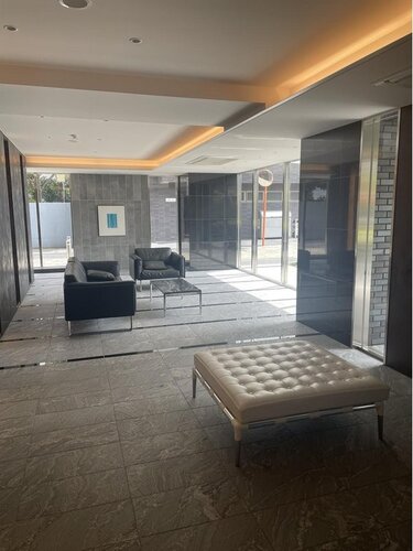 エントランス エントランス