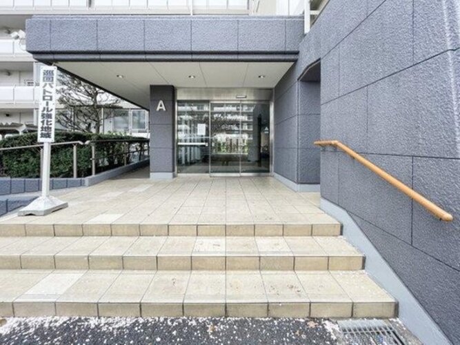 エントランス エントランス