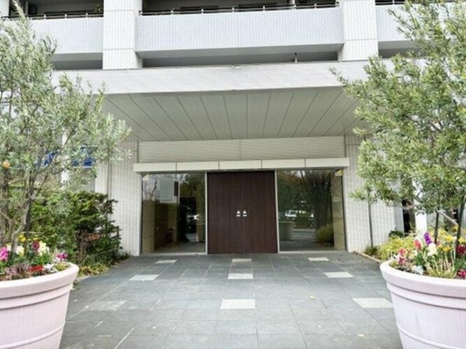 エントランス エントランス