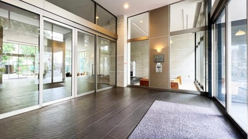 エントランス エントランス