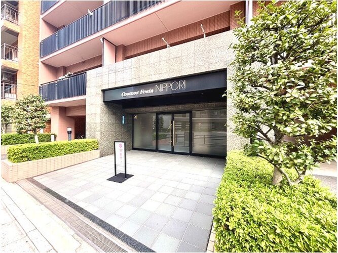 綺麗に管理された共用部。管理体制もマンション選びの大切なポイントです。