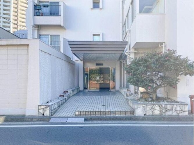 エントランス エントランス