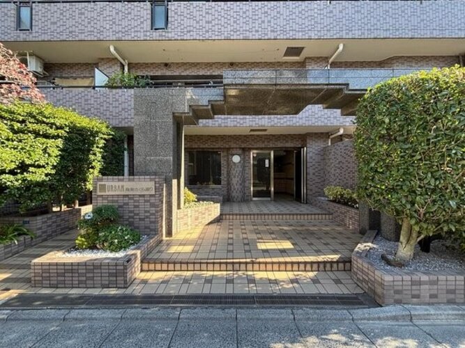 エントランス エントランス