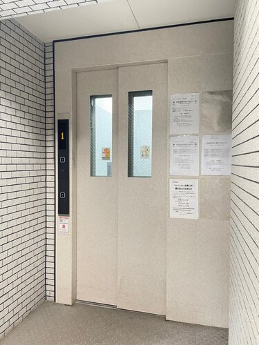 エレベーター エレベーター