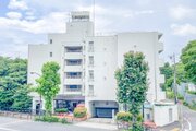 優しく迎えてくれる豊かな自然。四季の移り変わりを感じる心地よい場所となりそうです。 優しく迎えてくれる豊かな自然。四季の移り変わりを感じる心地よい場所となりそうです。