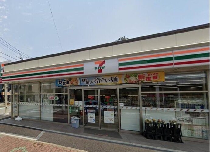 コンビニ