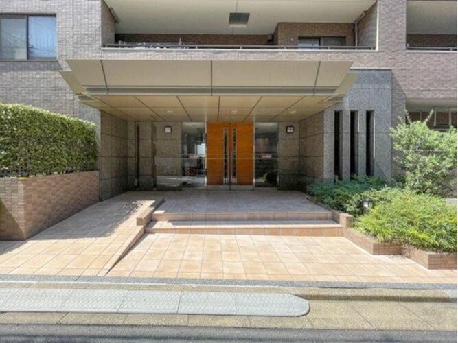 エントランス エントランス