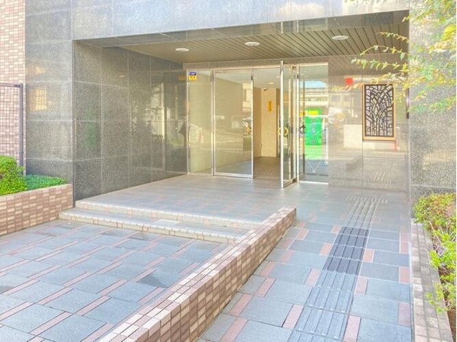 エントランス エントランス