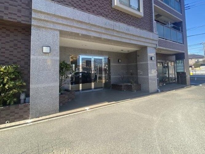 エントランス エントランス