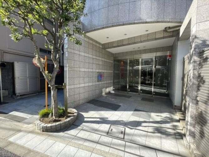 エントランス エントランス