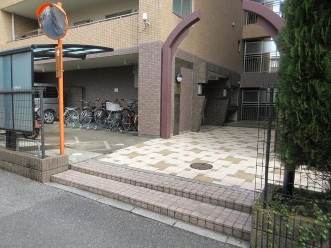 エントランス エントランス