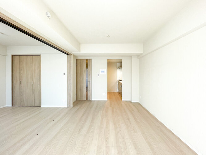 ゆったりくつろげる上質なリビングダイニングは、あなたの暮らしにより価値のある時間を演出してくれます。 ゆったりくつろげる上質なリビングダイニングは、あなたの暮らしにより価値のある時間を演出してくれます。