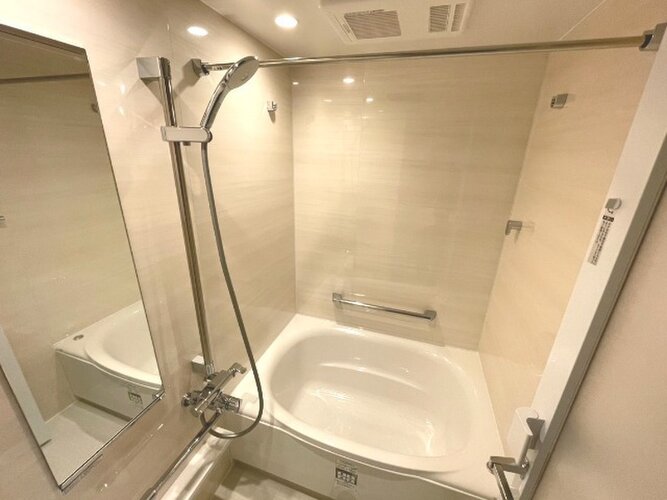 9階部分角部屋住戸。 9階部分角部屋住戸。