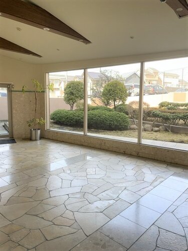 エントランス エントランス