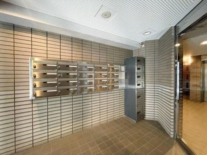 エントランス エントランス