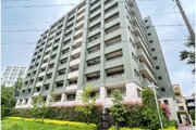 重厚なイメージを受けるマンション。住むほどにその印象が誇らしくなります。 重厚なイメージを受けるマンション。住むほどにその印象が誇らしくなります。