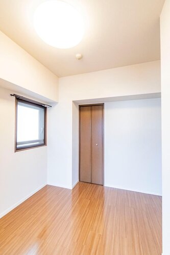 リビング以外の居室 リビング以外の居室