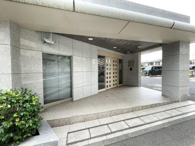 エントランス エントランス