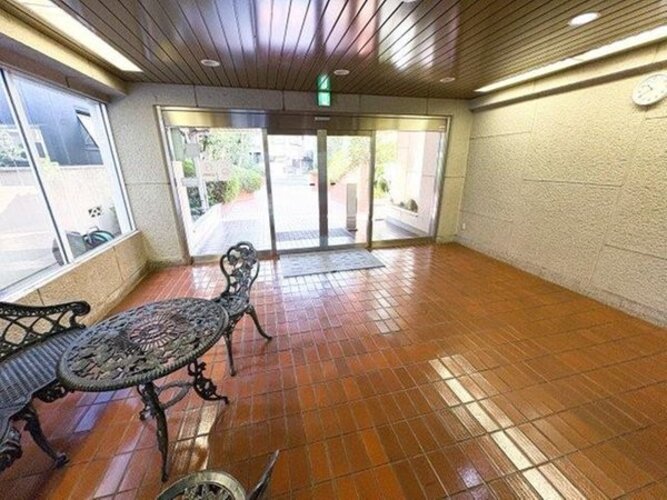 エントランス エントランス