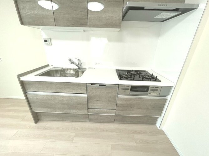 スムーズに作業でき、お手入れのことも考えられている、そんなキッチンスペースに仕上げました。