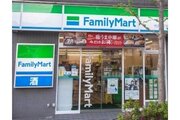 コンビニ コンビニ
