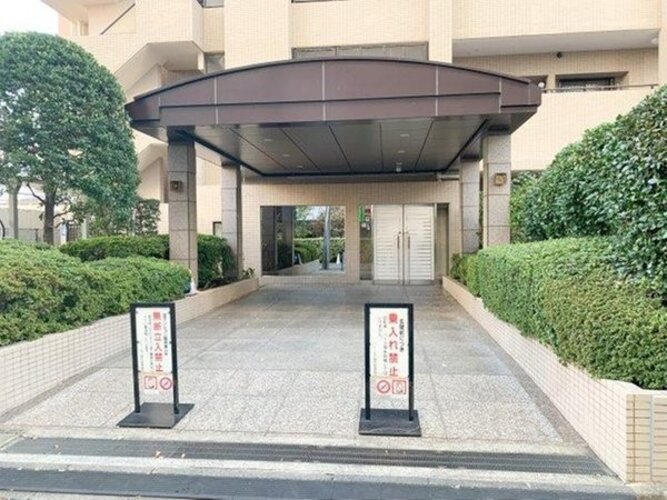 エントランス エントランス