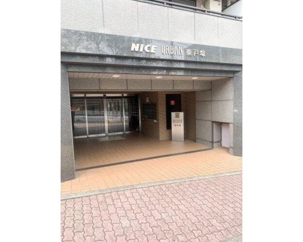 エントランス エントランス