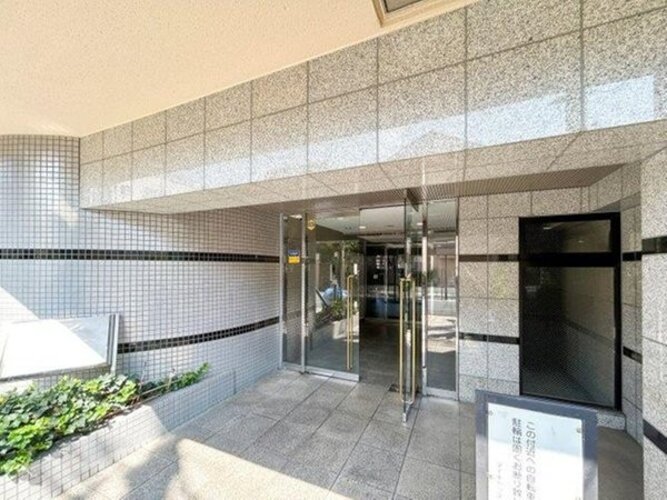 エントランス エントランス