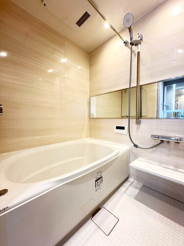 浴室　＊浴室乾燥・追い炊き機能付き＊