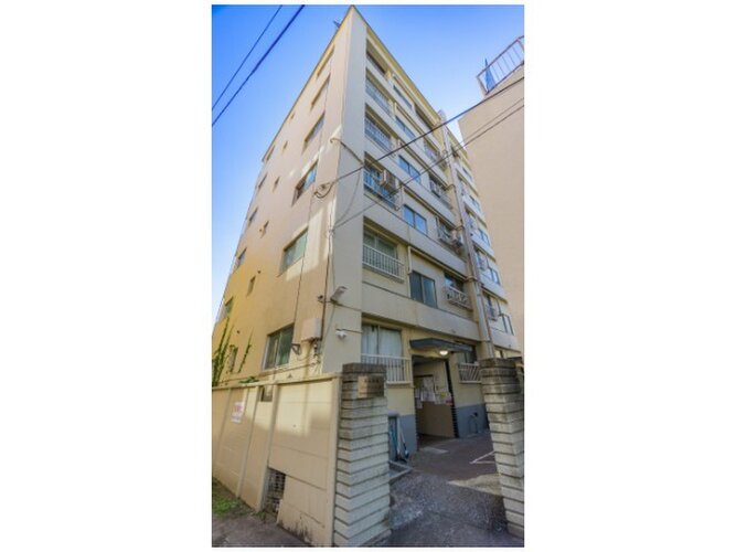 西早稲田駅まで徒歩3分。日常生活便利な立地に佇むマンションです。 西早稲田駅まで徒歩3分。日常生活便利な立地に佇むマンションです。