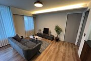 お部屋の形が綺麗なリビングの為、テーブルやソファなどの家具を一通り置くことができそうです♪ お部屋の形が綺麗なリビングの為、テーブルやソファなどの家具を一通り置くことができそうです♪