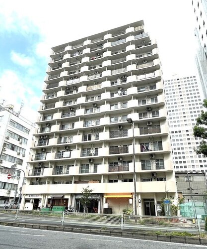 大阪メトロ中央線 「阿波座」駅まで徒歩6分 大阪メトロ中央線 「阿波座」駅まで徒歩6分