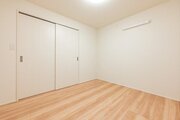 リビング以外の居室 リビング以外の居室