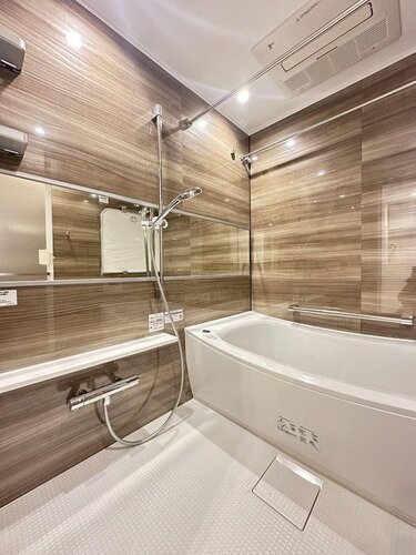 バルコニー バルコニー