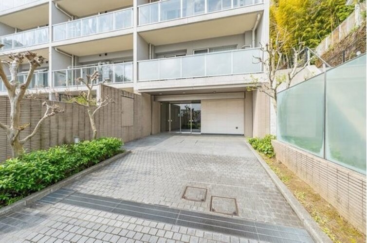 エントランス エントランス