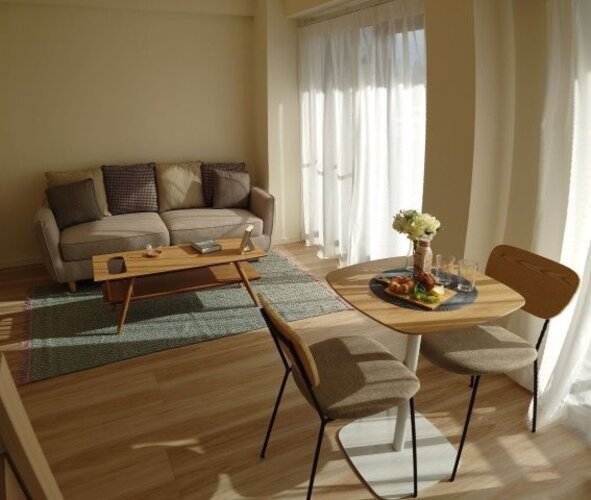 【居間・リビング】ローズガーデン浦安壱番館 【居間・リビング】ローズガーデン浦安壱番館