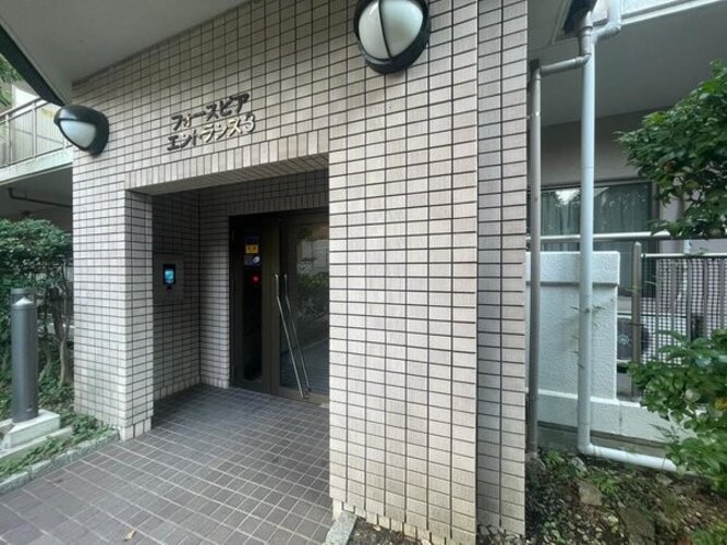 エントランス エントランス