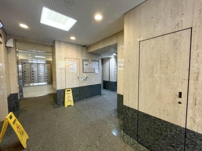 エントランス エントランス