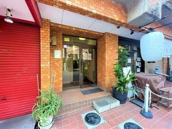 エントランス エントランス