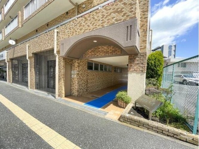 エントランス エントランス