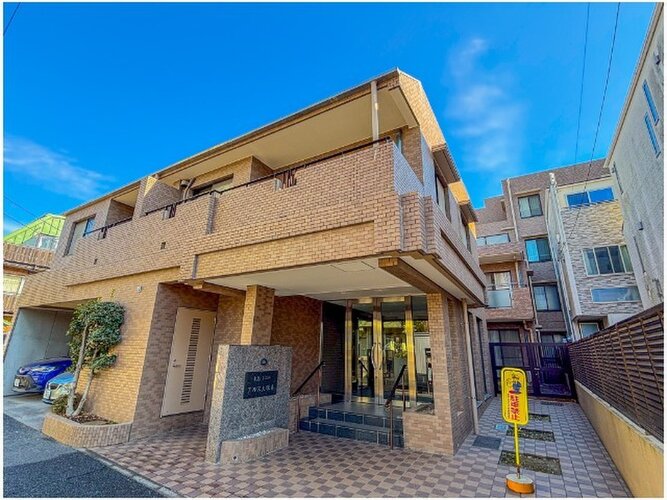 大塚まで徒歩5分。日常生活便利な立地に佇むマンションです。 大塚まで徒歩5分。日常生活便利な立地に佇むマンションです。