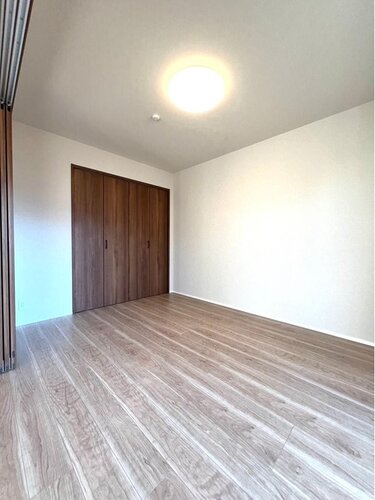 リビング以外の居室 リビング以外の居室