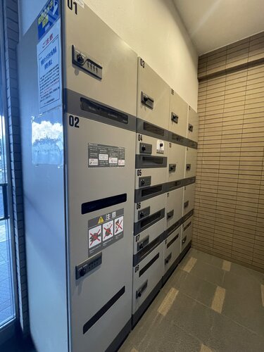 宅配ボックス