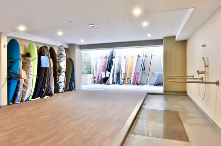 サーフボード置場