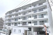 統一した色調でデザインされたマンションは周囲と調和した景観を生み出しています。