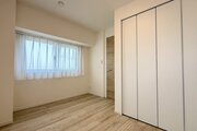 洋室1　約5.5帖